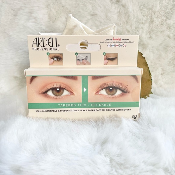 New with tags ARDELL NATURAL FIBER PROFESSIONAL EYELASHES w/organic cotton band - Picture 2 of 3